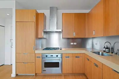 450 W 17th Street #1910, New York City, NY 10011 - Photo 11