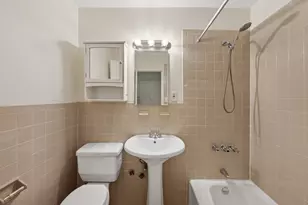 309 W 138th St, New York City, NY 10030 - Photo 9