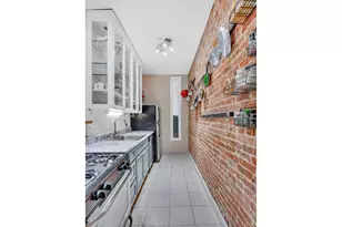 206 E 90th St, New York City, NY 10128 - Photo 3