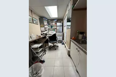 207 Ocean Parkway #1J, New York City, NY 11218 - Photo 7