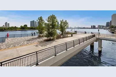 400 E 56th Street #18P, New York City, NY 10022 - Photo 11