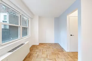 101 W 12th St, New York City, NY 10011 - Photo 9