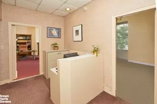 905 5th Ave, New York City, NY 10021 - Photo 9