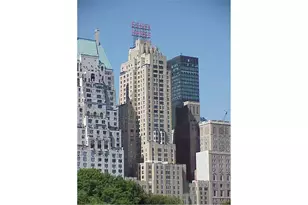 160 Central Park S, New York City, NY 10019 - Photo 7