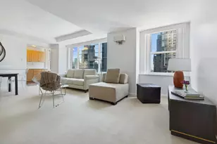 160 Central Park S, New York City, NY 10019 - Photo 5