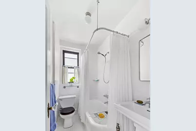141 E 3rd Street #3I, New York City, NY 10009 - Photo 9