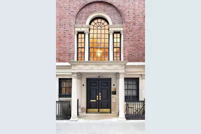 125 E 69th Street, New York City, NY 10021 - Photo 1