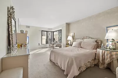 200 Central Park S #24A, New York City, NY 10019 - Photo 9