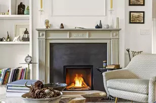 261 W 22nd St, New York City, NY 10011 - Photo 5