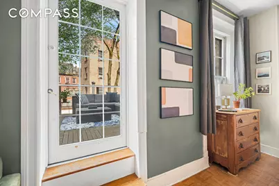 5 Charles Street #3R, New York City, NY 10014 - Photo 7