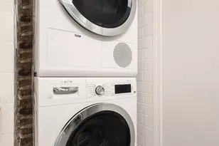 5 Charles St, New York City, NY 10014 - Photo 11