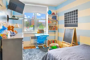 1430 Thieriot Ave, New York City, NY 10460 - Photo 3