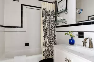 200 E 16th St, New York City, NY 10003 - Photo 9