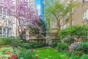 333 W 57th St, New York City, NY 10019 - Photo 13