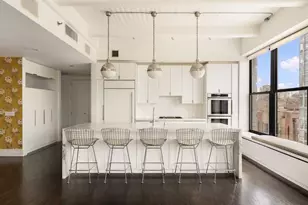 30 Main St, New York City, NY 11201 - Photo 9