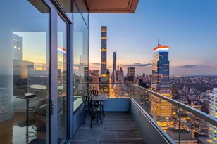 252 E 57th St, New York City, NY 10022 - Photo 5