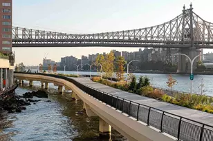 430 E 56th St, New York City, NY 10022 - Photo 9