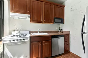 430 E 56th St, New York City, NY 10022 - Photo 7