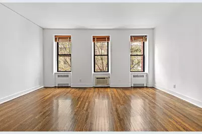 121 E 61st Street, New York City, NY 10065 - Photo 7