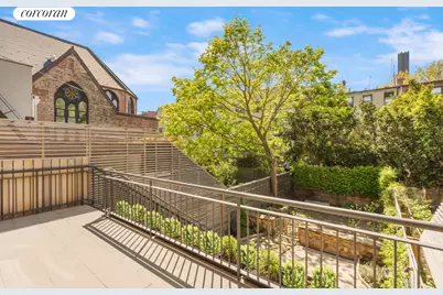 216 Adelphi Street, New York City, NY 11205 - Photo 3