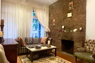 304 W 88th St, New York City, NY 10024 - Photo 1
