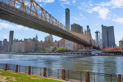 575 Main Street #1611, New York City, NY 10044 - Photo 9