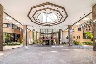 330 E 38th St, New York City, NY 10016 - Photo 13