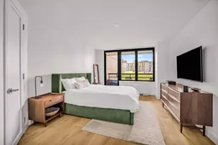 330 E 38th St, New York City, NY 10016 - Photo 7