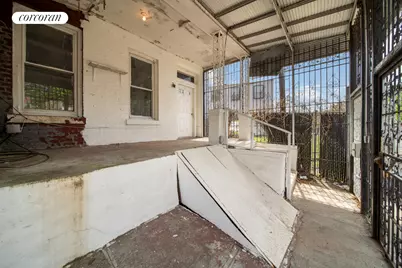 589 Hinsdale Street, New York City, NY 11207 - Photo 3