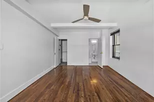 300 W 23rd St, New York City, NY 10011 - Photo 5