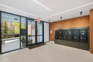 33-25 Junction Blvd, New York City, NY 11372 - Photo 9