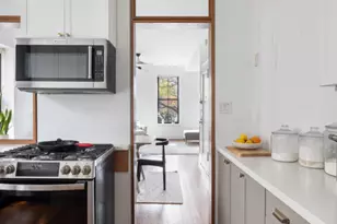 157 Kane St, New York City, NY 11231 - Photo 9