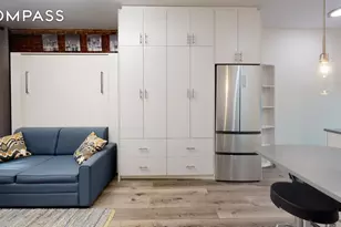 130 W 71st St, New York, NY 10023 - Photo 7