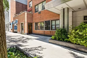 251 E 51st St, New York City, NY 10022 - Photo 9