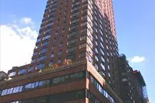 45 W 67th St, New York City, NY 10023 - Photo 17