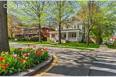 1221 Albemarle Road, New York City, NY 11218 - Photo 7