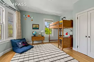 1221 Albemarle Rd, New York City, NY 11218 - Photo 31