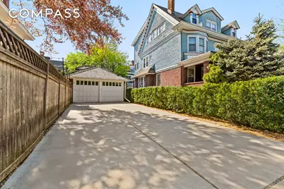 1221 Albemarle Road, New York City, NY 11218 - Photo 43