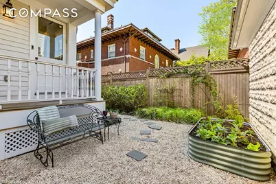 1221 Albemarle Road, New York City, NY 11218 - Photo 21