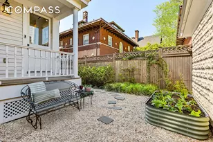 1221 Albemarle Rd, New York City, NY 11218 - Photo 21