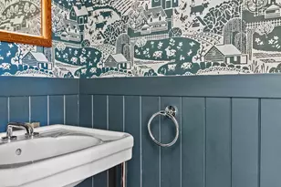 1221 Albemarle Rd, New York City, NY 11218 - Photo 13