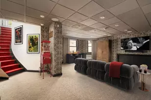 243 E 17th St, New York City, NY 10003 - Photo 33