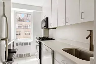 411 E 53rd St, New York City, NY 10022 - Photo 11