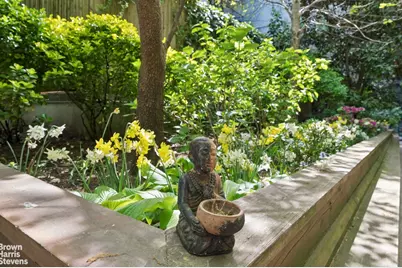 353 W 11th Street #2B, New York City, NY 10014 - Photo 13