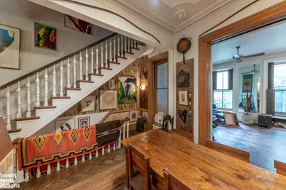 169 E 94th Street, New York City, NY 10128 - Photo 9