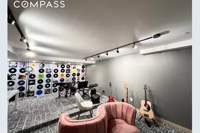 46-30 Center Boulevard #406, New York City, NY 11109 - Photo 19