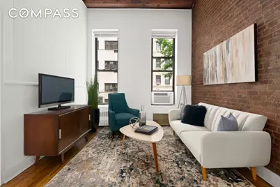 132 W 71st Street #3, New York City, NY 10023 - Photo 3