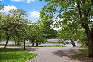 25 Indian Rd, New York City, NY 10034 - Photo 13