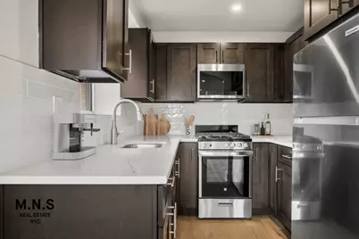 102-10 Queens Boulevard #704, New York City, NY 11375 - Photo 5