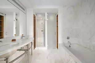 860 5th Ave, New York City, NY 10065 - Photo 17